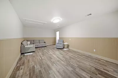 415 W Decherd Street, Franklin, TX 77856 - Photo 18