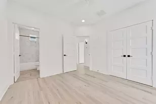 1035 W 24th St, Houston, TX 77008 - Photo 38