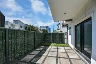 1035 W 24th St, Houston, TX 77008 - Photo 46