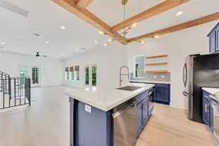 1035 W 24th St, Houston, TX 77008 - Photo 14