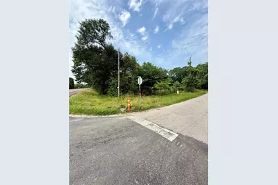 33 N County Road 2066, Liberty, TX 77575 - Photo 8