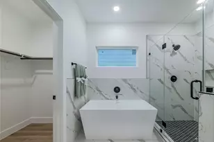 1909 Dewalt St, Houston, TX 77088 - Photo 22