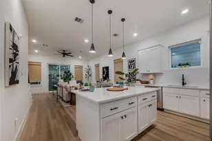 1909 Dewalt St, Houston, TX 77088 - Photo 8