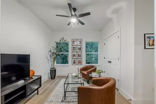 1909 Dewalt St, Houston, TX 77088 - Photo 32