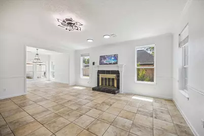 2503 Hodges Bend Circle, Sugar Land, TX 77479 - Photo 4