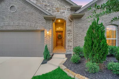 204 Forest Peak Way, Montgomery, TX 77316 - Photo 4