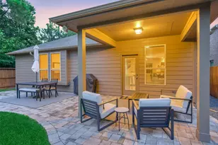 204 Forest Peak Way, Montgomery, TX 77316 - Photo 32