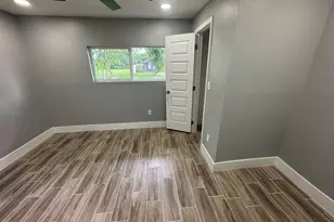 3031 Sunnydale Dr, Houston, TX 77051 - Photo 4