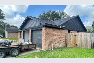 1811 Hanbury Court, Sugar Land, TX 77498 - Photo 8