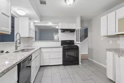 519 Oldcastle Street, Houston, TX 77013 - Photo 14