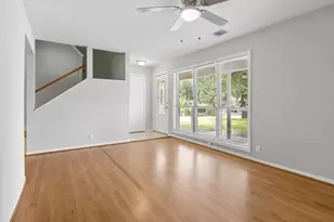 519 Oldcastle St, Houston, TX 77013 - Photo 6