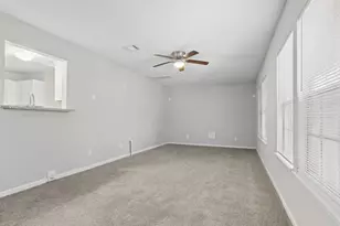 519 Oldcastle St, Houston, TX 77013 - Photo 10