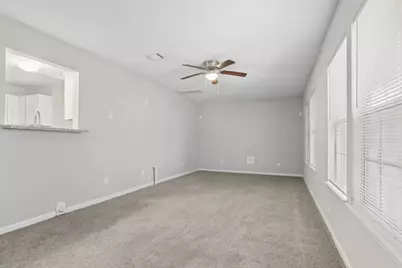 519 Oldcastle Street, Houston, TX 77013 - Photo 10