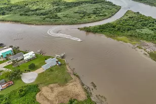 779 Cr 257, Matagorda, TX 77457 - Photo 4