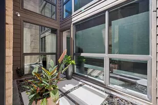 1007 Barkdull St, Houston, TX 77006 - Photo 24