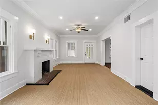 1210 Hawthorne St, Houston, TX 77006 - Photo 8