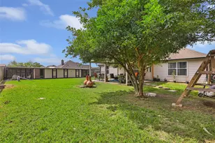 200 Milo St, Dayton, TX 77535 - Photo 10