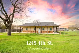 1245 4th St, Hempstead, TX 77445 - Photo 1