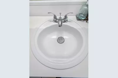 817 S 1st Street, La Porte, TX 77571 - Photo 22