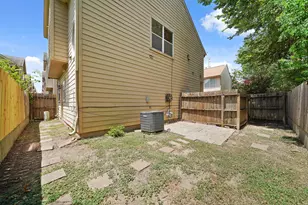 2230 Naomi St, Houston, TX 77054 - Photo 16