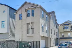 4323 Marina St, Houston, TX 77007 - Photo 2