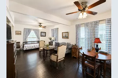 1012 W Adoue Street, Alvin, TX 77511 - Photo 6
