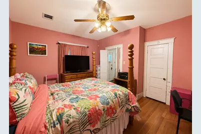 1012 W Adoue Street, Alvin, TX 77511 - Photo 14