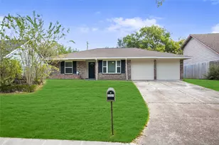 2005 S Savanna Ct S, League City, TX 77573 - Photo 1