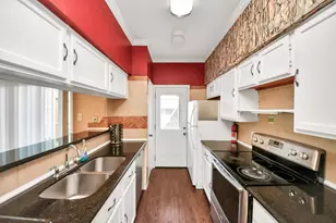 3600 Jeanetta St, Houston, TX 77063 - Photo 14