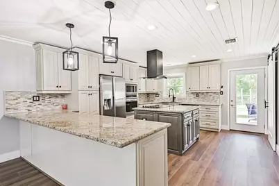 18502 Wells Court, Pearland, TX 77584 - Photo 12