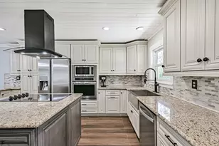 18502 Wells Ct, Pearland, TX 77584 - Photo 16