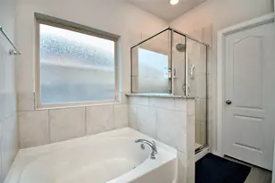 7419 French Quarter Ct, Fulshear, TX 77441 - Photo 16