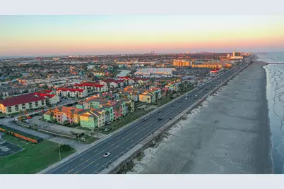 7000 Seawall Boulevard #1112, Galveston, TX 77551 - Photo 32