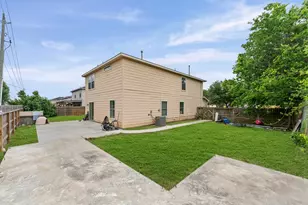 8703 Summerset Meadow Ct, Houston, TX 77075 - Photo 26