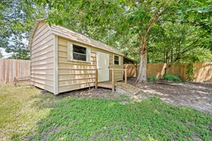 61 Hicks Loop W, Cleveland, TX 77328 - Photo 40