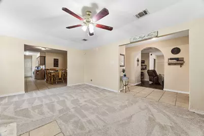 425 S Brownell Street, La Porte, TX 77571 - Photo 6
