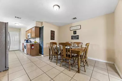 425 S Brownell Street, La Porte, TX 77571 - Photo 10