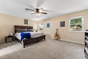 425 S Brownell St, La Porte, TX 77571 - Photo 14