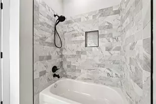 5605 Mulvey St, Houston, TX 77020 - Photo 16