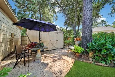 1723 Hidden Villas Drive, Kingwood, TX 77339 - Photo 8