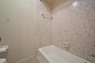 1723 Hidden Villas Dr, Kingwood, TX 77339 - Photo 32