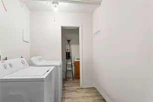 1737 S Park Dr, Alvin, TX 77511 - Photo 20