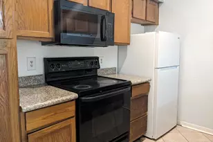 8055 Cambridge St, Houston, TX 77054 - Photo 2