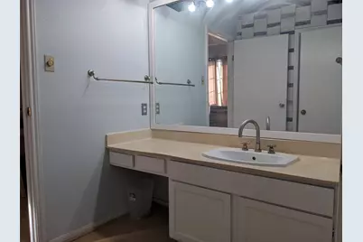 8055 Cambridge Street #16, Houston, TX 77054 - Photo 6