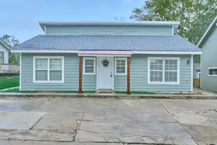 31 Harbour Row Dr, Coldspring, TX 77331 - Photo 2