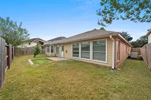 10902 Trail Ridge Dr, Houston, TX 77064 - Photo 38