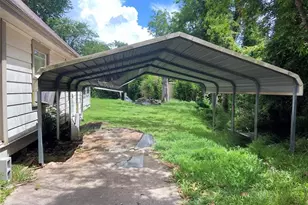 1202 Pine Ave, Orange, TX 77630 - Photo 2