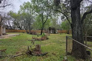 12802 Louisville St, Houston, TX 77015 - Photo 6