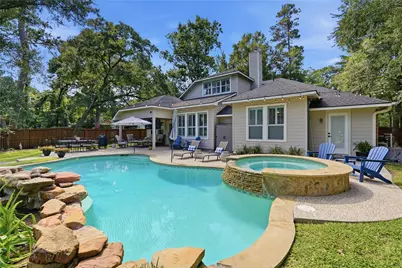 2408 Hollowbrook Lane, Conroe, TX 77384 - Photo 38