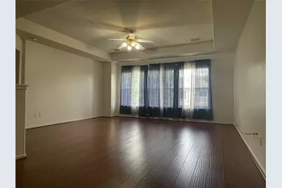 12522 Mesquite Hollow Lane, Sugar Land, TX 77478 - Photo 8